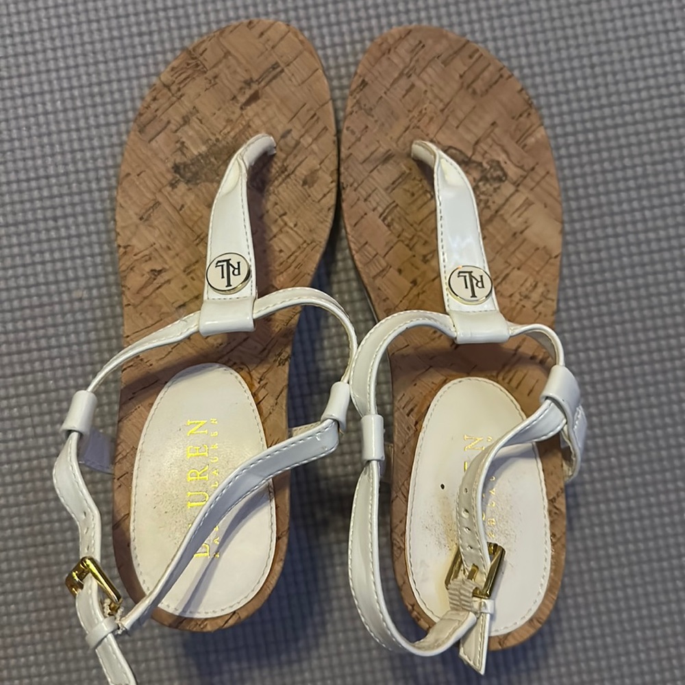 Women’s wedge sandals